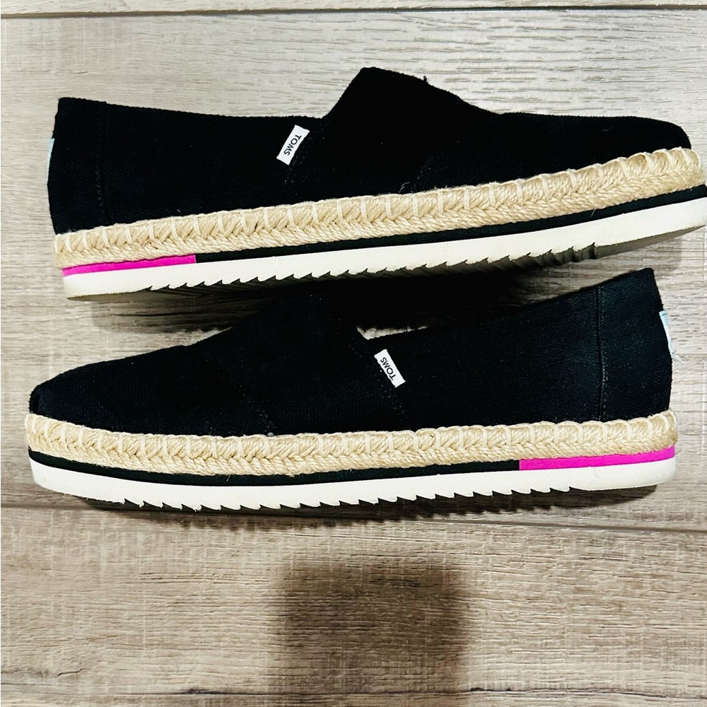TOMS Black Alpargata Platform Rope Espadrille - Picture 2 of 7